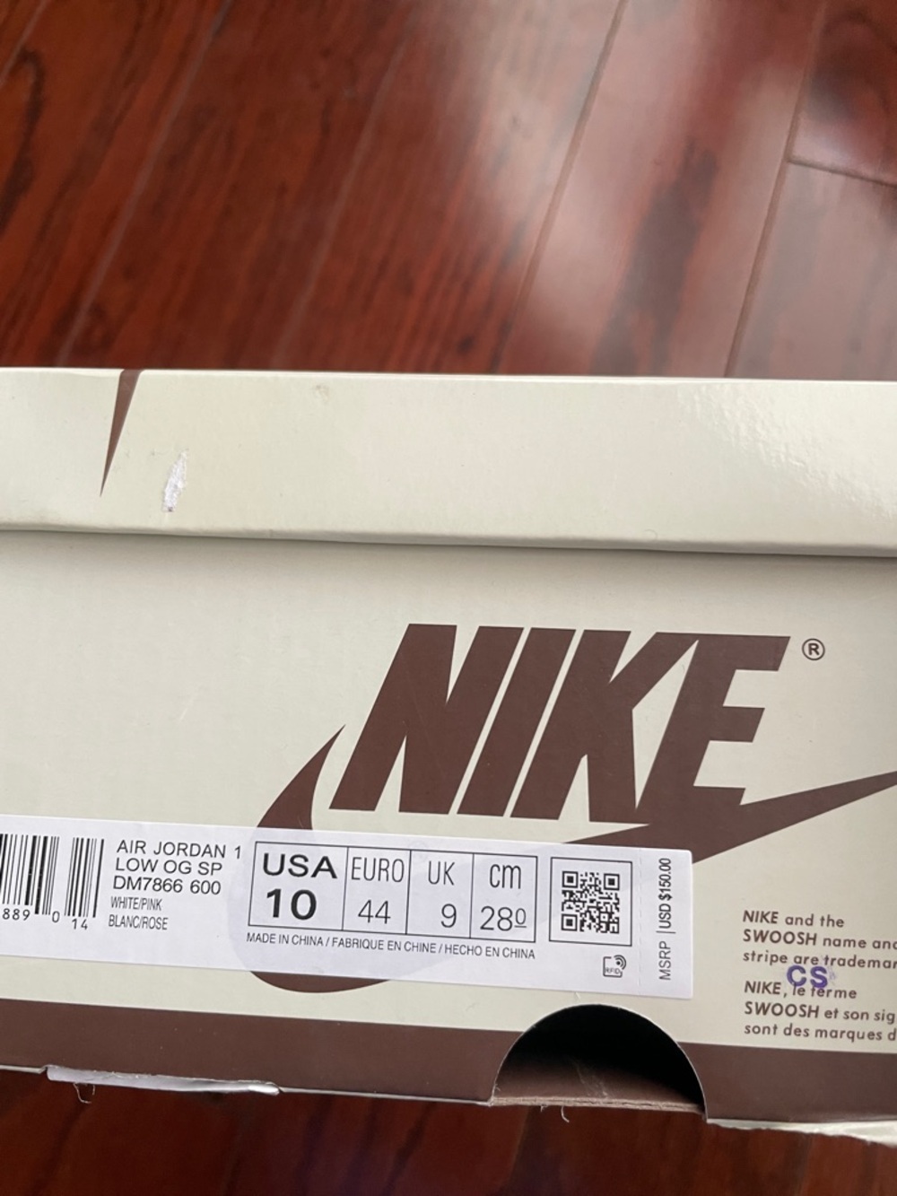 Men’s size 10 air Jordan 1 low - Picture 5 of 5